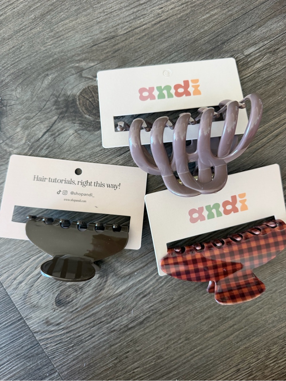 3 Andi Claw Clips
